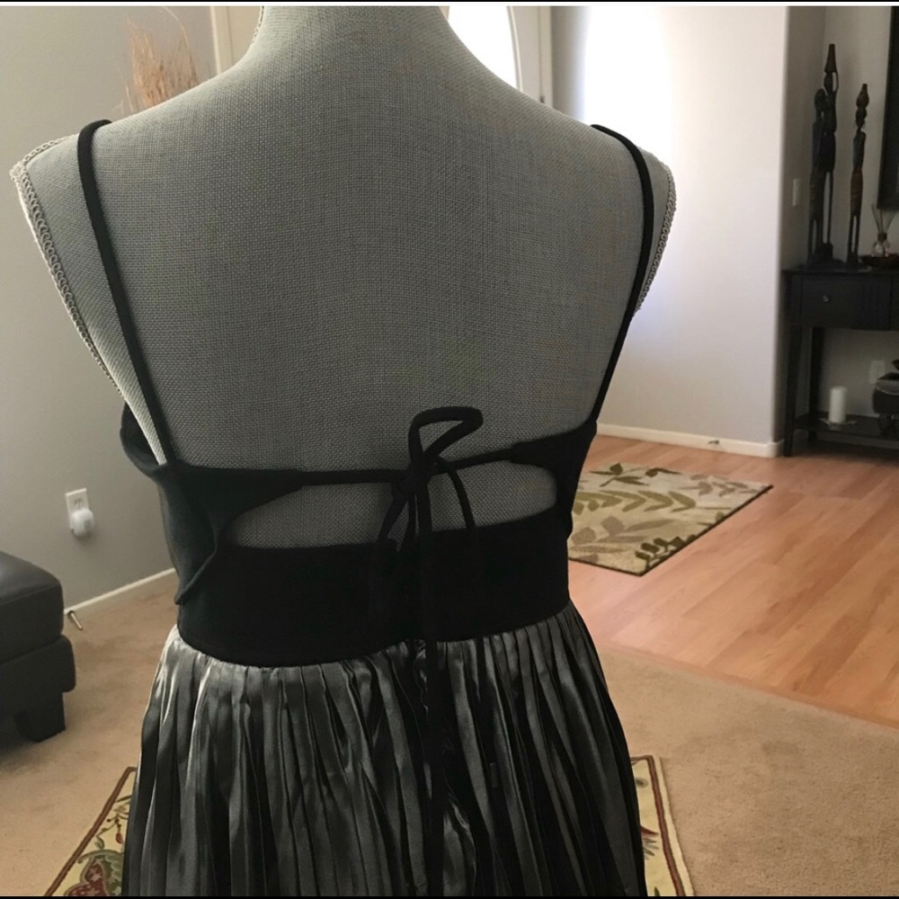 Free People pleated dress - Picture 2 of 4